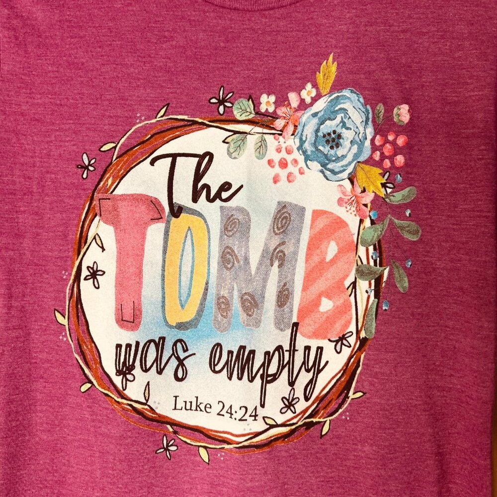 Christian Faith Graphic T Shirt Womens S Purple The Tomb Was Empty Luke 24:24‎